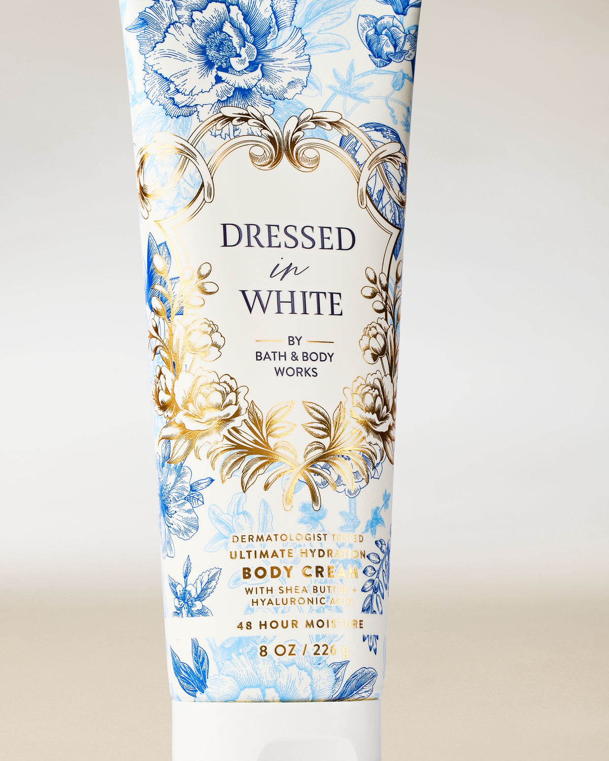 Bath & Body Works Dressed In White Ultimate Hydration Body Cream 8 oz / 226 g — image 2