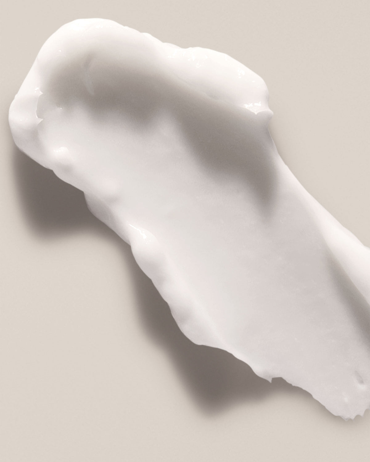 Bath & Body Works Dressed In White Ultimate Hydration Body Cream 8 oz / 226 g — image 4