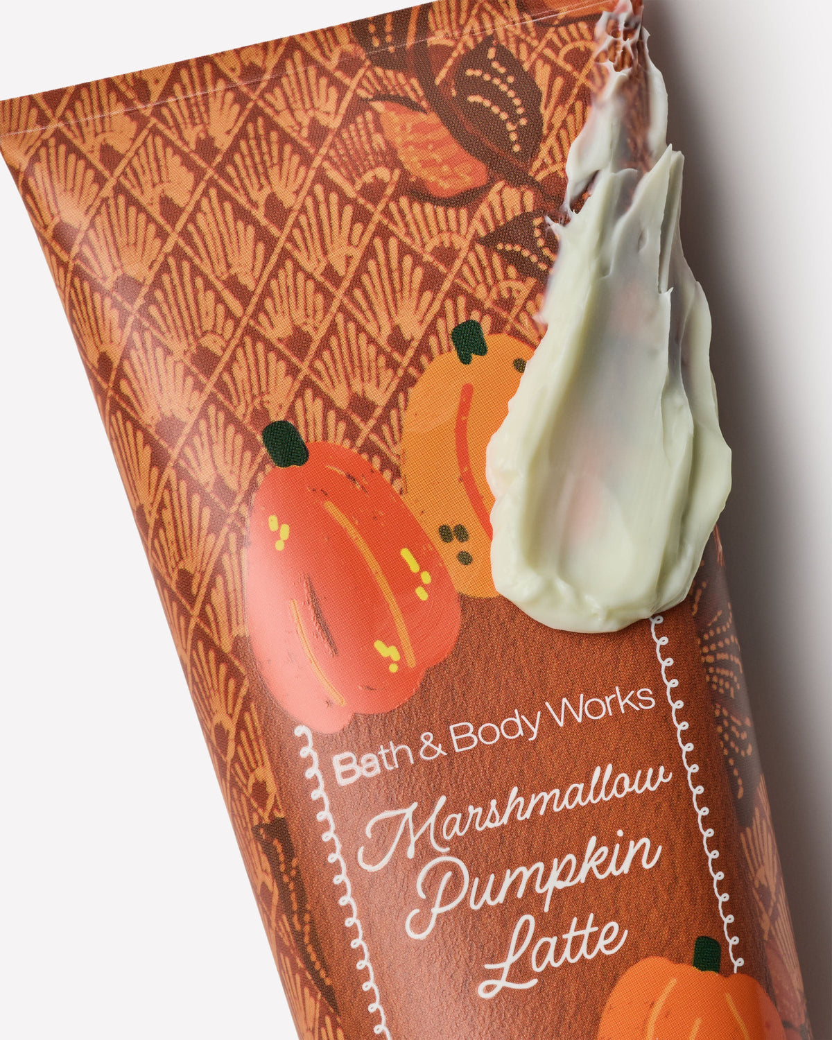 Bath & Body Works Marshmallow Pumpkin Latte Ultimate Hydration Body Cream 8 oz / 226 g — image 2