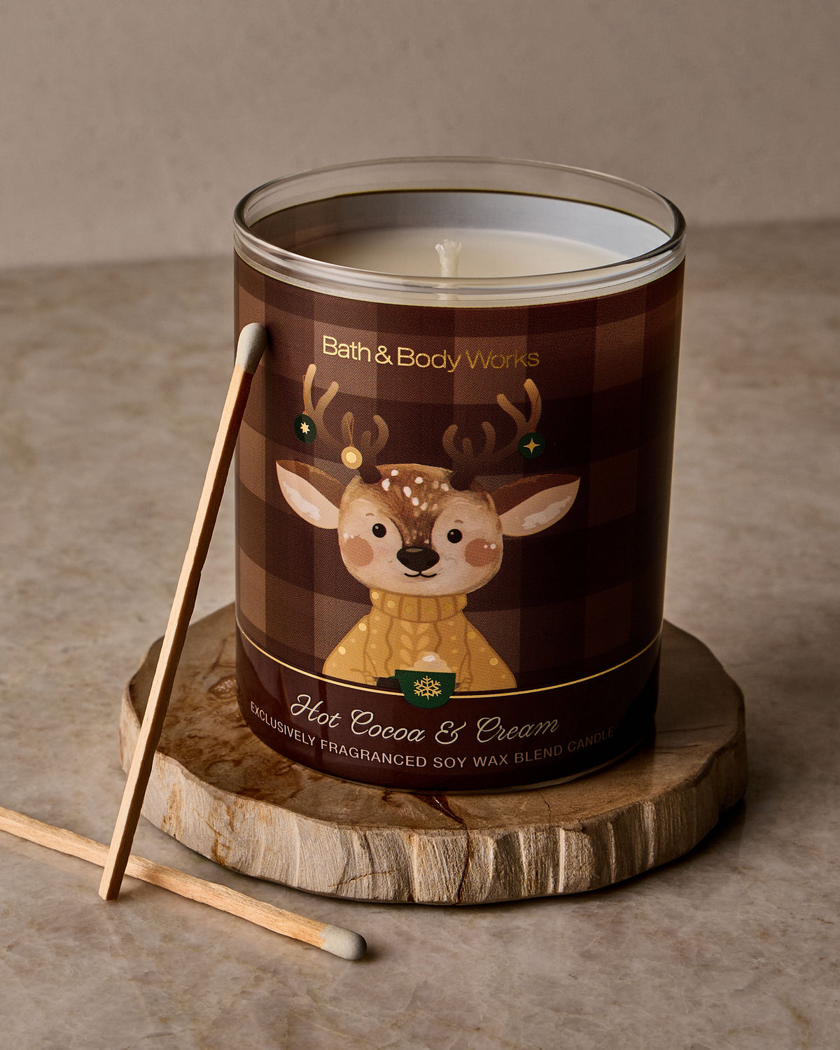 Bath & Body Works Hot Cocoa & Cream Single Wick Candle 8 oz / 227 g — image 4