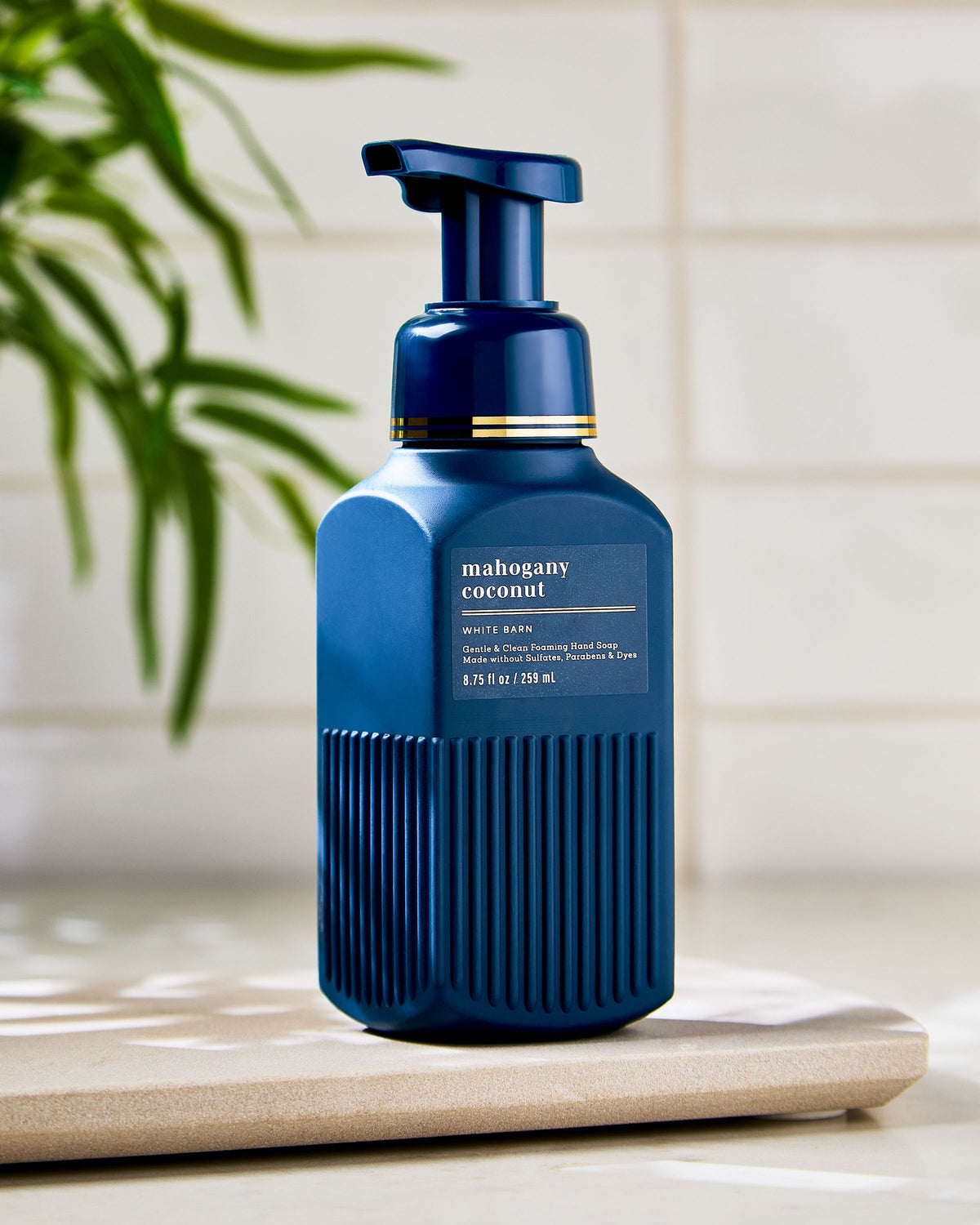 Mahogany Coconut Gentle & Clean Foaming Hand Soap, 8.75 fl oz / 259 ml, official product view 6