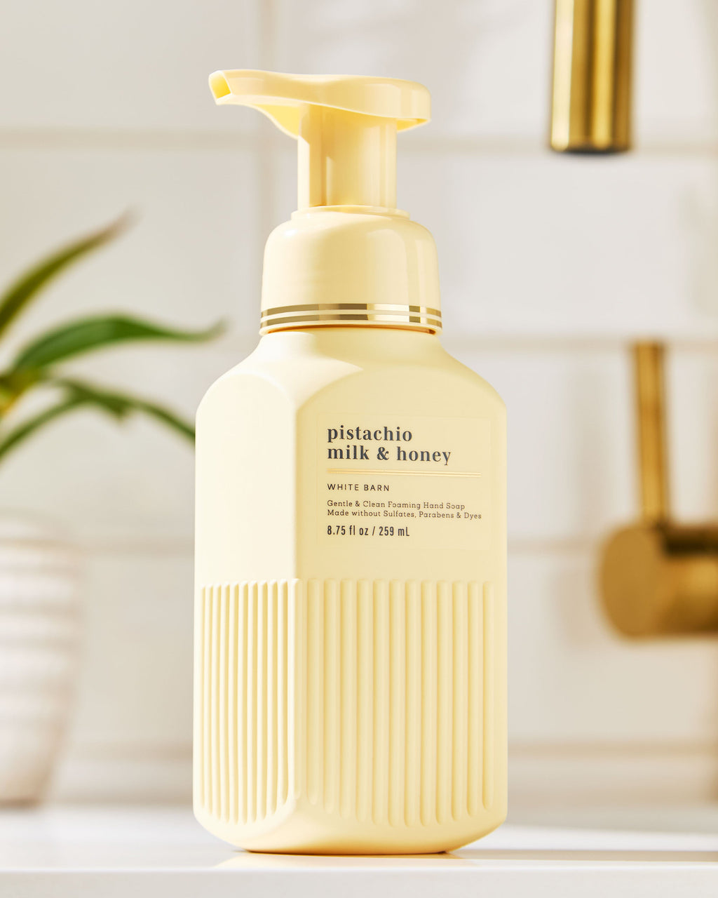 Pistachio Milk & Honey Gentle & Clean Foaming Hand Soap, 8.75 fl oz / 259 ml, official product view 6